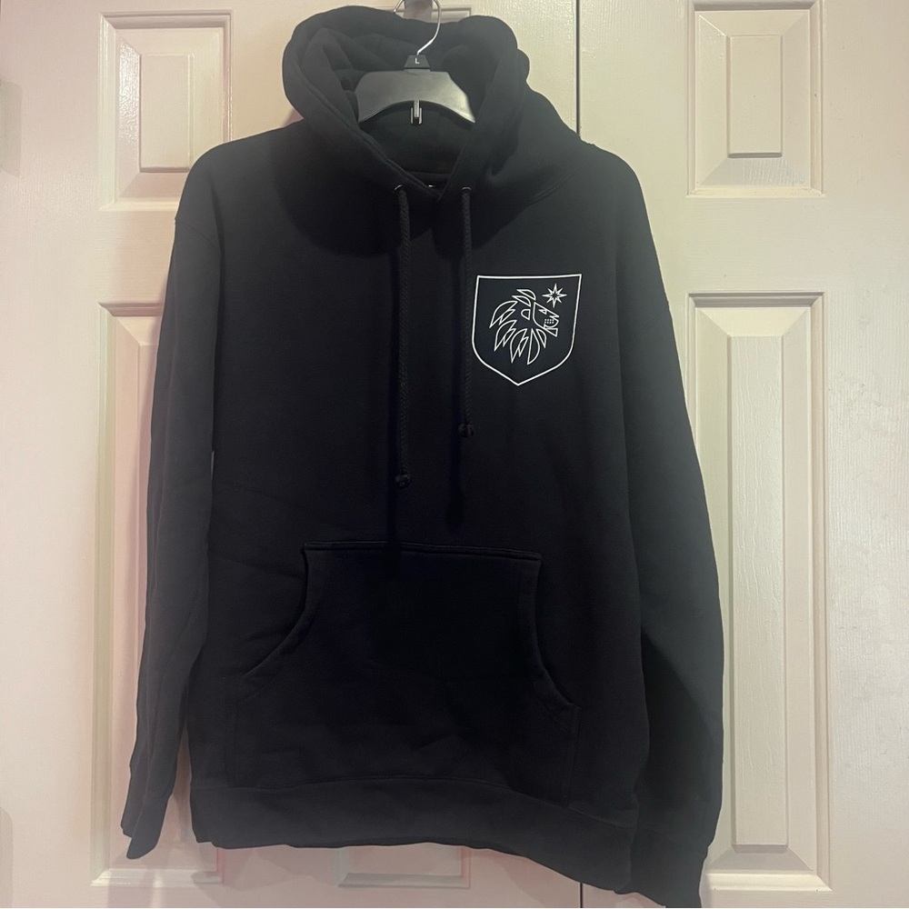 Seacoast Music Black Pullover Hoodie Size M kangaroo pocket Lion